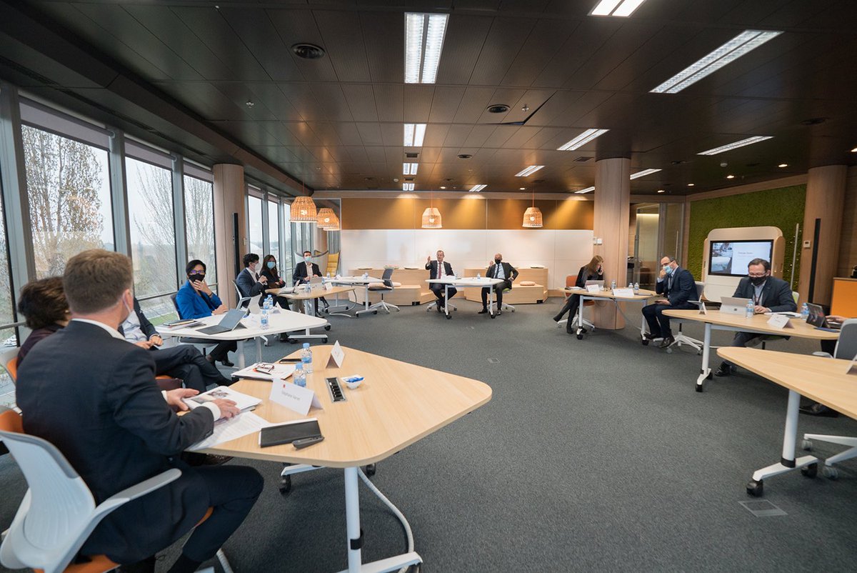 srichard's tweet photo. Truly happy to be in #Madrid to meet our amazing @orange_es teams ! Spain is @orange second largest market, and I’m grateful to see how dedicated and passionate people are to serve our 25M clients. Muchas gracias ! @mno_jl @fallacher https://t.co/ZfGB84nuoC