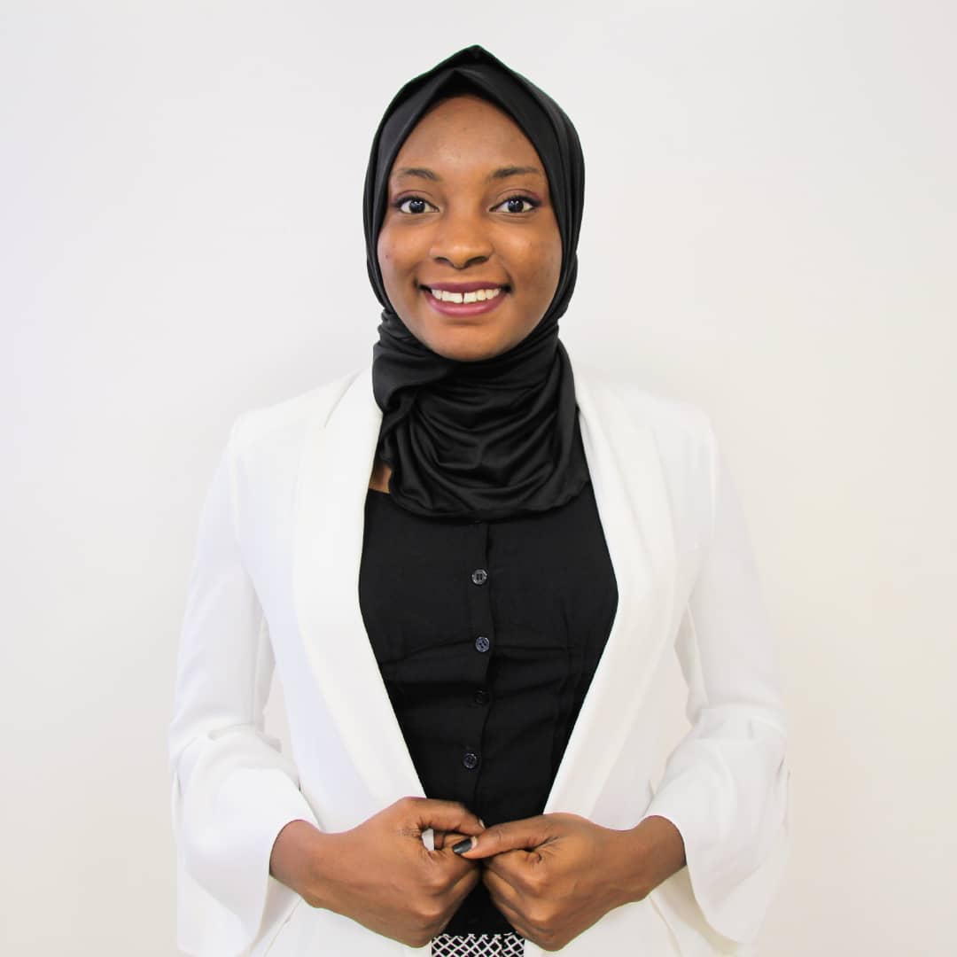 OnukoguFavour's tweet photo. Its March, and you know what that means. Last year, I featured 10 young women who are thriving in different tech roles.They talked about pivoting from their different corporate jobs to tech
#womensday2021 #equality♀️#genderequality #herownhero #africanwomen ##womenblog #IWD2021 https://t.co/4plXttFwb9