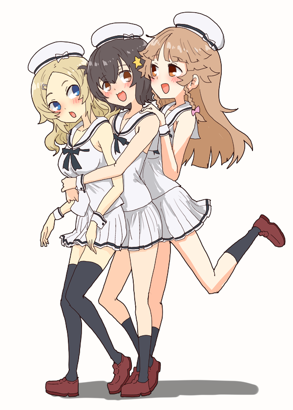 「ミミちゃんミカンちゃんココちゃん Marine ver. #はいふり 」|明日葉トモロウ/ダービーガールズ８【C-33】のイラスト