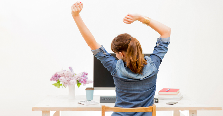 Jobat's tweet photo. Ontspannen op je thuiswerkplek: 4 tips (+VIDEO) > https://t.co/OXOYd15i69
#thuiswerk #telewerk #werkplek #productiviteit #ontspanning #gezondheid #zelfzorg #yoga #rompstabiliteit #video #yogametvalerie https://t.co/BaDMDDlXqK