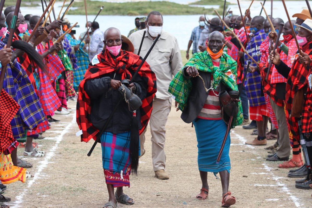 amwithigah's tweet photo. His Excellency the President Uhuru Kenyatta presiding over the Landmark #KisimaDeclaration by Samburu Elders to #endFGM and Child Marriage. A true reflection of His Commitment to #endFM in 🇰🇪 by 2022.
Thank you Your Excellency for your great leadership in #endingFGM. https://t.co/arX1hY7hbg