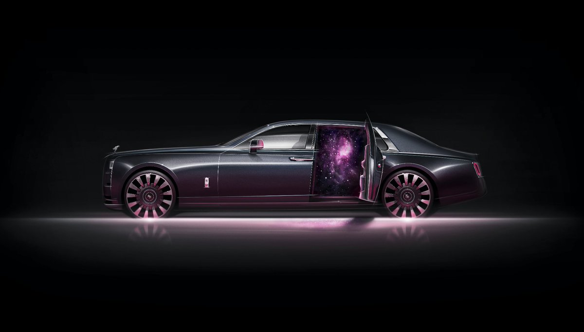 rollsroycecars's tweet photo. It starts with a sketch and for the #PhantomTempus Collection, a mysterious celestial phenomenon and Time as the #inspiration.
#RollsRoyce #BespokeIsRollsRoyce #InspiringGreatness https://t.co/Kbbfle0H8N