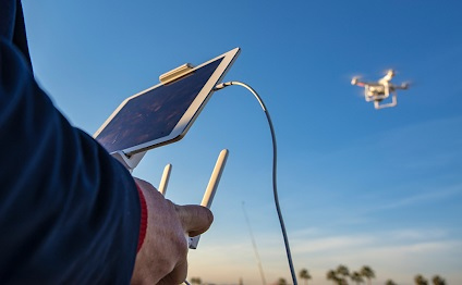 FAADroneZone's tweet photo. Watch @NUAIR safely demonstrate how public safety officials receive information about one pilot's drone via a remote ID prototype. https://t.co/AtjDNHr49F #UPP2 #NYUASTS #oneideacounty https://t.co/vHyvbDYymJ