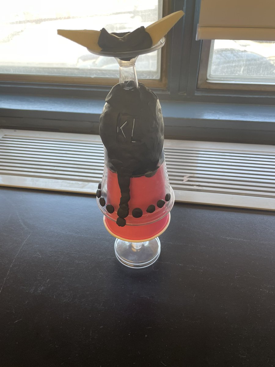 TeachDanceGB's tweet photo. Following up some learning about character through Star Wars with building space ships, aliens and space stations 

#teacher #space #StarWars #classroom https://t.co/1nmODrp2Ll