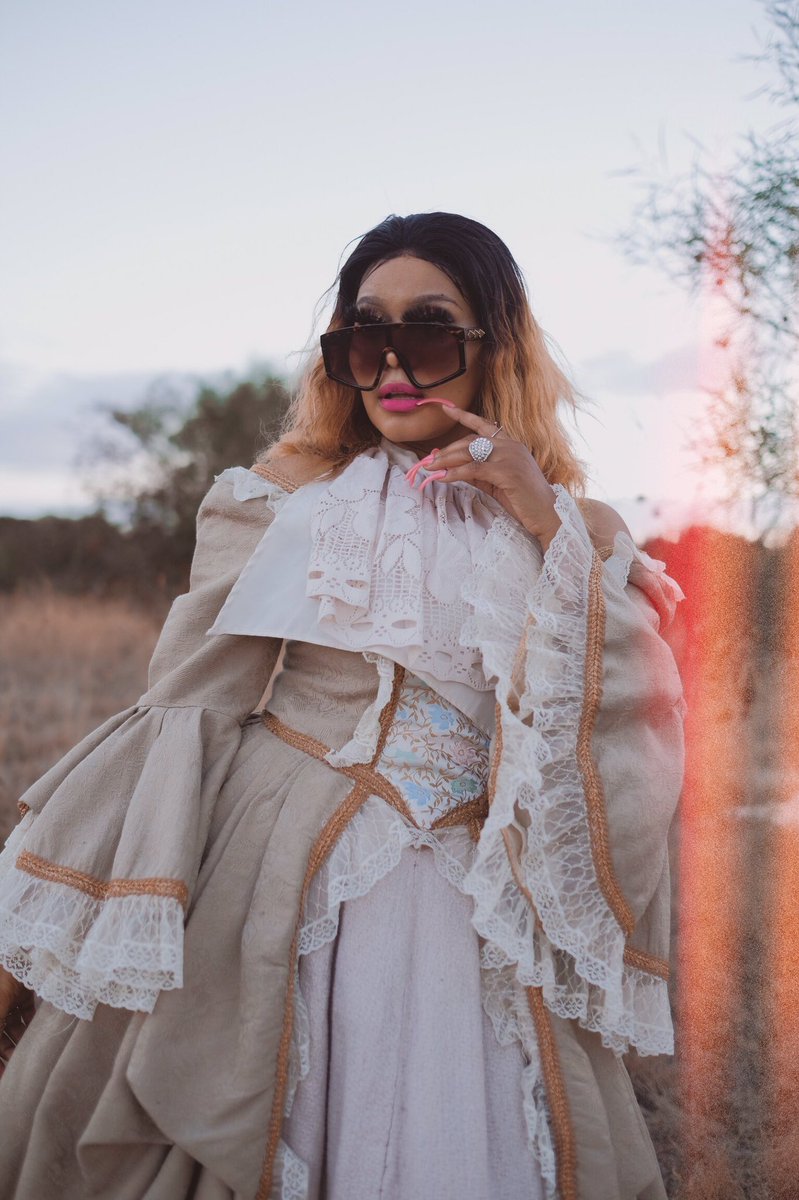 Therefore I am sure that this, my Coronation, is not the symbol of a power and a splendor that are gone but a declaration of our hopes for the future, and for the years I may, by God’s Grace and Mercy, be given to reign and serve you as your Queen.“