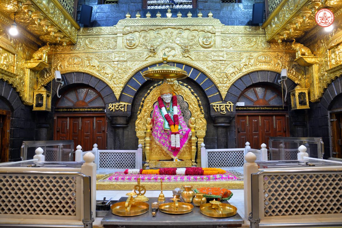 SSSTShirdi's tweet photo. *!! 🕉️ साई राम !!*      
*श्री साईबाबा संस्थान विश्वस्त व्यवस्था,शिर्डी*
 *आरती :- धुपारती*
 *शुक्रवार दिनांक ०५ मार्च २०२१*                              
 !! 🕉️ Sai Ram !!
*Shri Saibaba Sansthan Trust, Shirdi*
*Aarti* :- *Dhoopaarti*
*Friday 05 March 2021* https://t.co/PU43tqpnd9