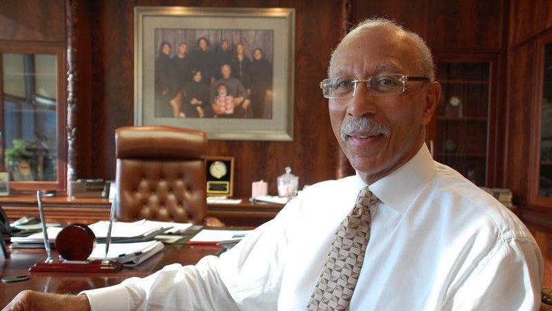 What do you do the morning after a big Wizard's win? Listen to the newest <a href="/SteveBuckhantz/">Steve Buckhantz</a> and <a href="/PChenier45/">Phil Chenier</a> podcast of course! Featuring DC Native, HOF NBA guard and former Detroit mayor Dave Bing. 

Sponsored by <a href="/gblawyers/">Greenberg & Bederman</a> 

SUBSCRIBE - t.ly/519l