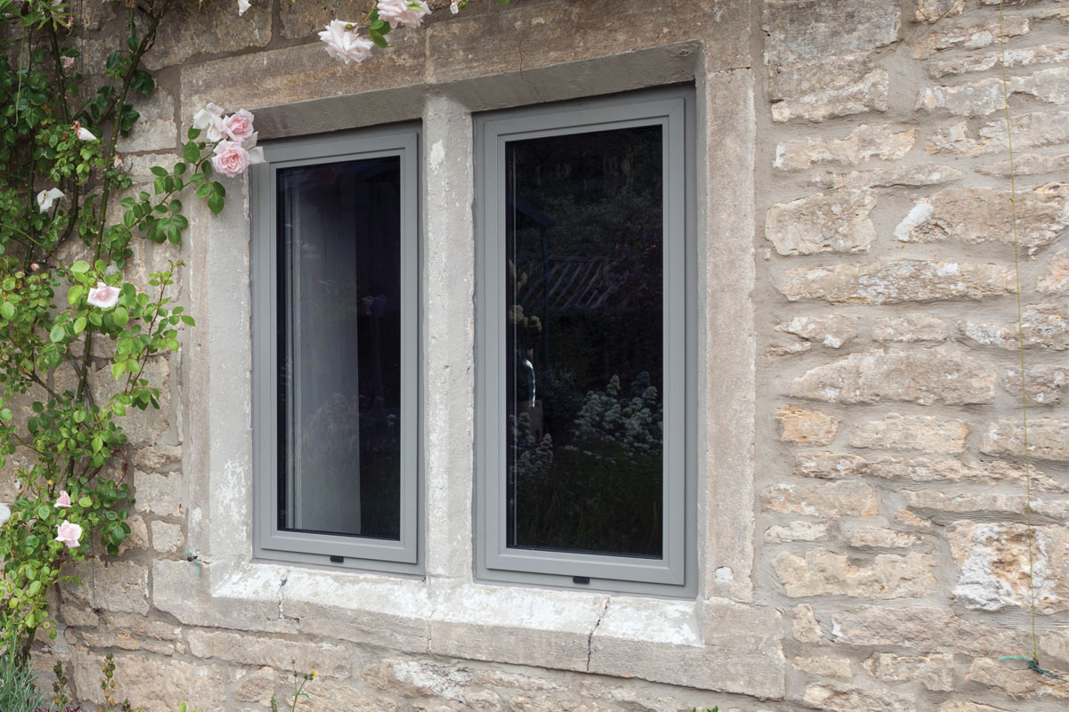 ShawsofBrighton's tweet image. Personalise your Home with Colour from Shaws, as when it comes to choosing new or replacement Windows and Doors many of us automatically think of white, but for some that just won't do. 
Whatever your requirement here at Shaws we offer one of the widest range of colours around.