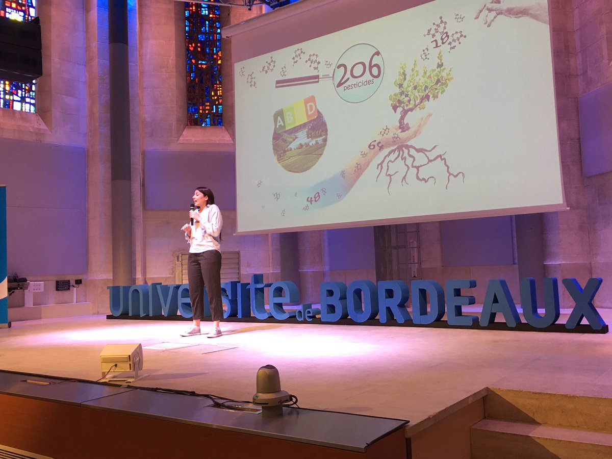 Manon Pierdet est doctorante en géochimie et ecotoxicologie met les mains dans le sol et nous parle du devenir des pesticides une fois dans les sols !