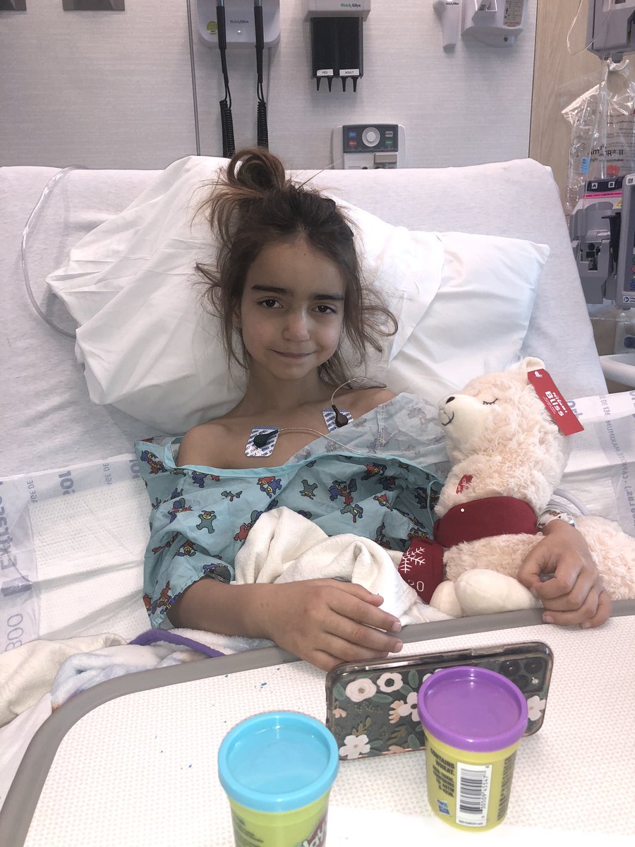 Prayers for my sweet baby sister please🙏🏻🙏🏻