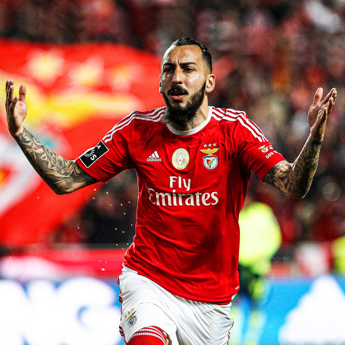 SLBenfica's tweet image. 🎉 🎂 Feliz aniversário, @kmitroglou! 

#EPluribusUnum