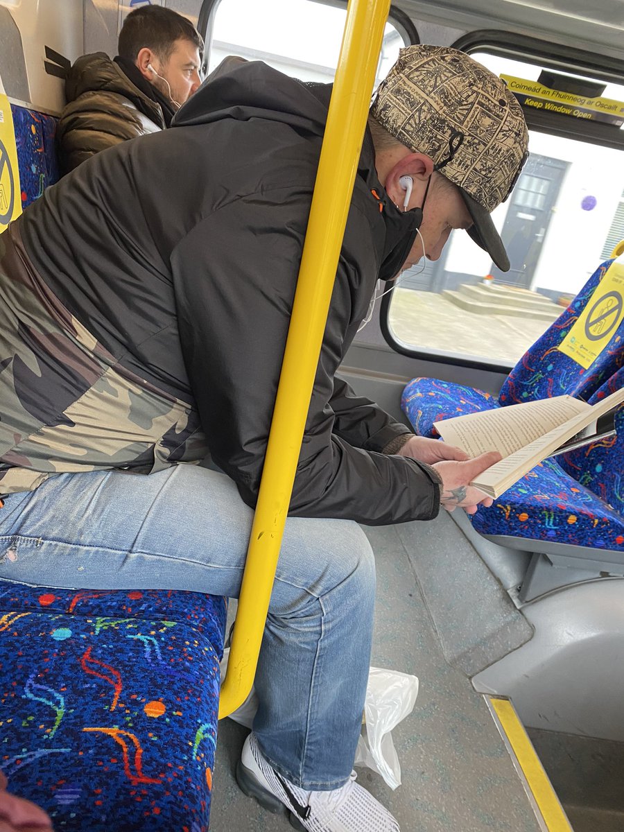 gracepearl's tweet photo. @dublinbusnews currently on board 27 headed towards Clarehall at Coolock/Malahide Road. https://t.co/QA4Hozd786