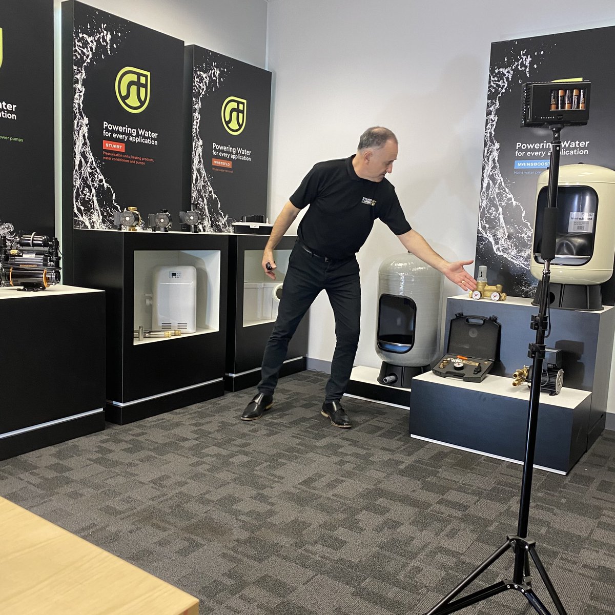StuartTurnerLtd's tweet photo. Weβre LIVE delivering #STApproved Installer Training on our #Mainsboost products. Missed out? See our full even calendar here: https://t.co/ADYjWUjrT2 #PoweringWater https://t.co/3JhOuLwMPQ