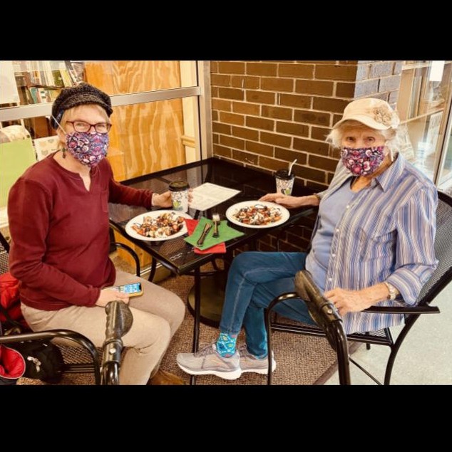FrenchtasteL's tweet photo. Happy Friday! Buy 2 you Get 1 free(In-House Only) We Hope to see you all here, but we also want to know what is your go-to combo? Crepe and Coffee, crepe and crepe? Let us know in the comments below! Have A Happy Friday!
#HaveACrepeDay#ShopLocal#B2G1F#FrenchtasteFamily https://t.co/q09sz5WSYo