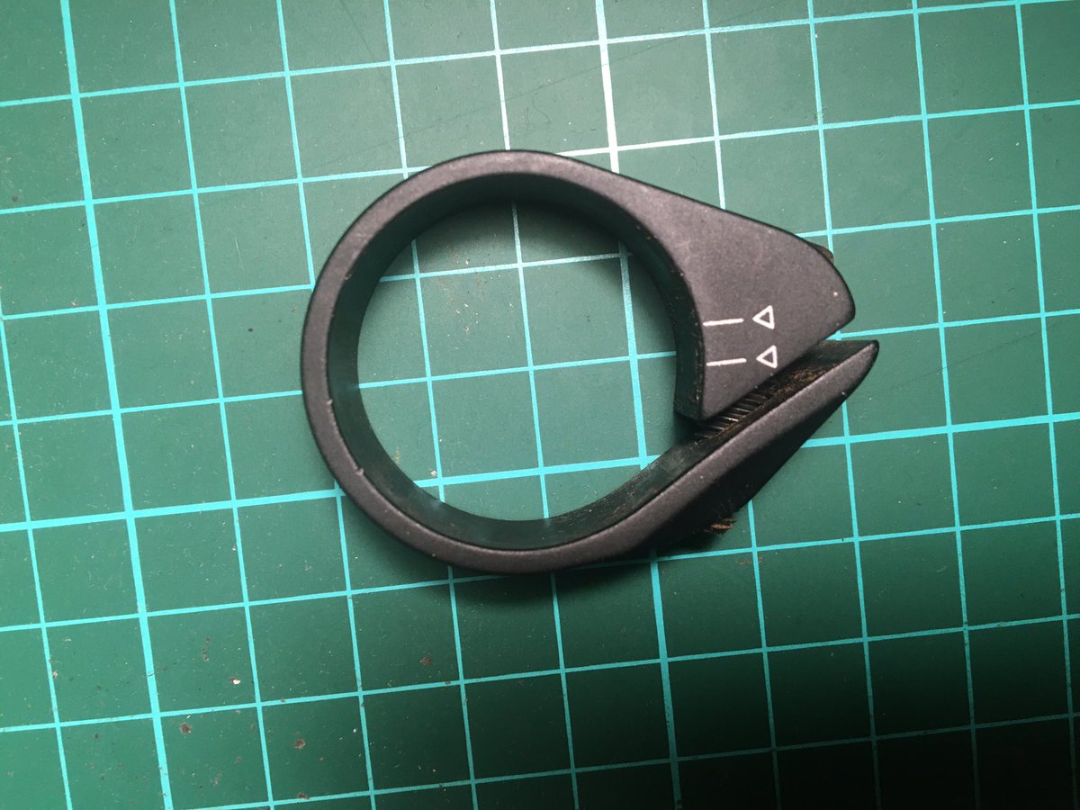 LifeForFixed's tweet image. WTS seatclamp campagnolo utk seatpost 27.2 - IDR 200.000 - 081290098324 #fnfjb