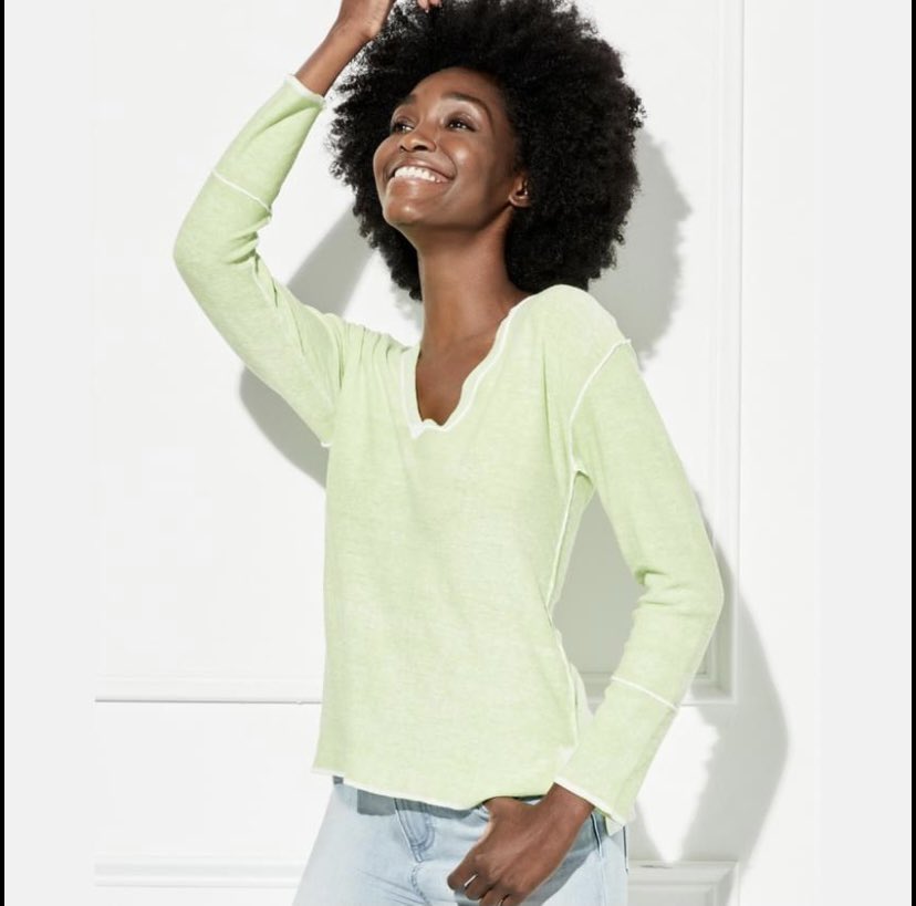 StycheBoutique's tweet photo. The weather's warmer...and the colors are brighter...looks like it's (almost) Spring! Celebrate with our #happy #spring #sweaters and add #popofcolor #fun #comfort to your wardrobe. https://t.co/w2MXqKyah6