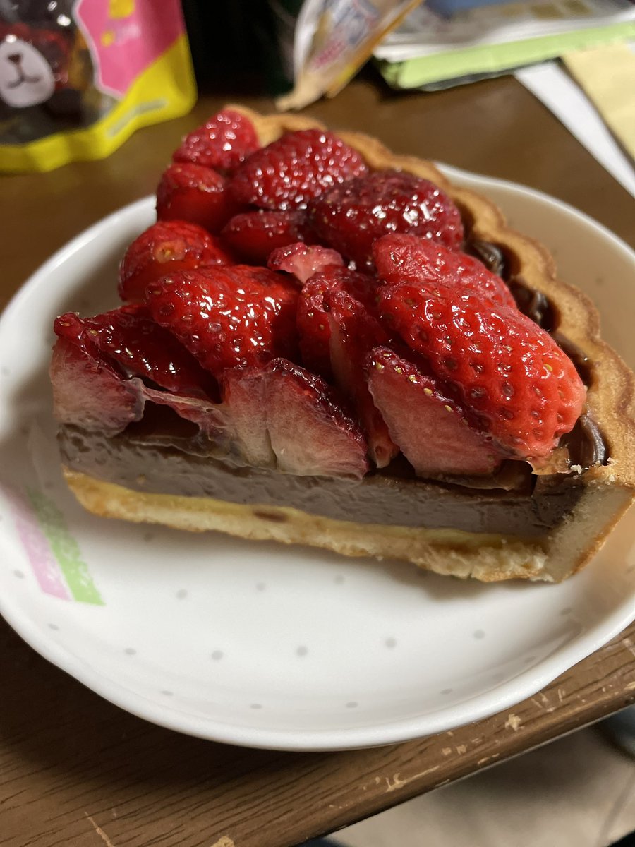 ট ইট র ゆったん これは美味しい イチゴチョコタルト すごいやーつもらった こんなデザート私には作れん いただきもの 手作りタルト イチゴ イチゴの季節 ট ইট র ゆったん これは美味しい イチゴチョコタルト すごいやーつもらった こんなデザート私には作れん いただきもの 手作りタルト イチゴ イチゴの季節