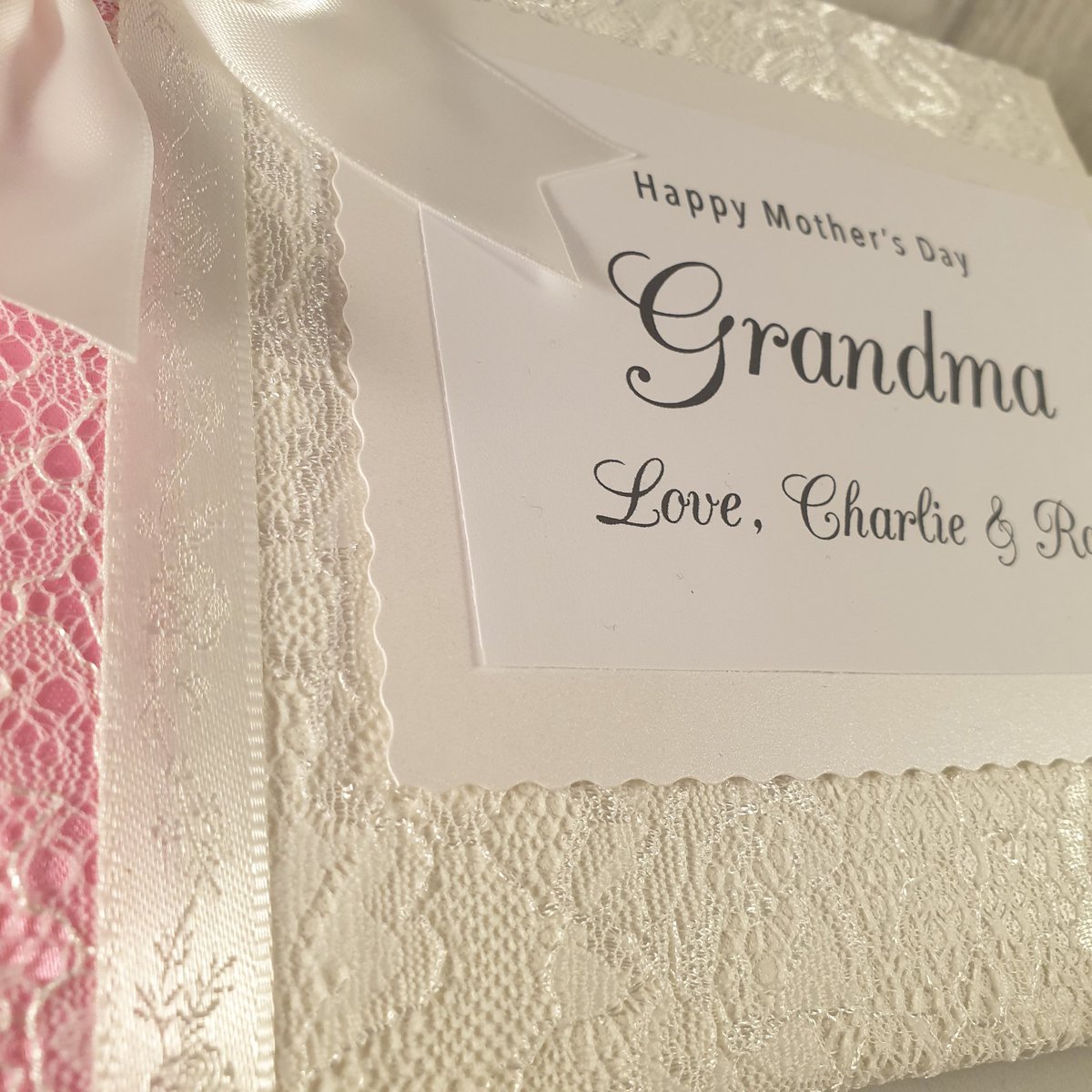 ahoydesigns's tweet photo. @BritishCrafting Seeing as Mother's day is next wknd, I'm selling guestbooks you can add msges &amp; pics in (especially if you haven't been able to see them recently) This lady wanted to send her mum pics of her kids #tbchpowerhalfhour
https://t.co/b7OA3FZeC4 https://t.co/c5R71VVTr3