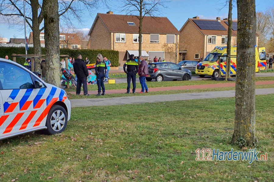 Persoon ernstig gewond bij aanrijding op oversteekplaats in #Harderwijk. 112Harderwijk.