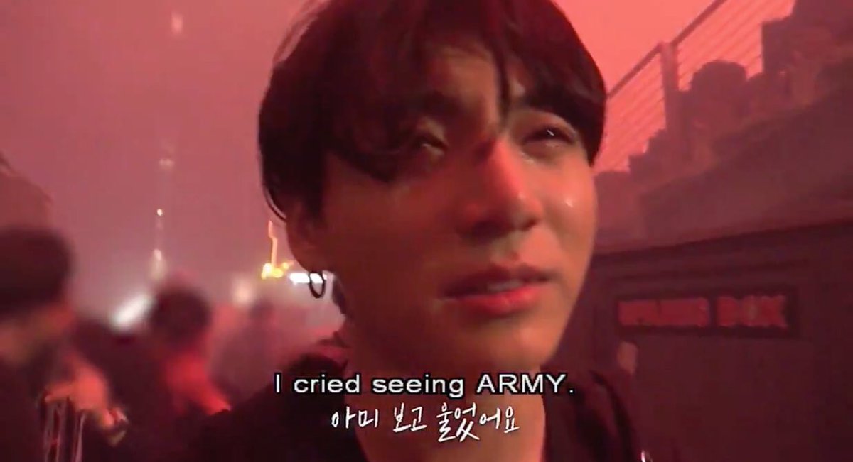 mollajoon's tweet photo. istg we need to protect jungkook forever 😭😭😭 https://t.co/o9uF5ebS0a