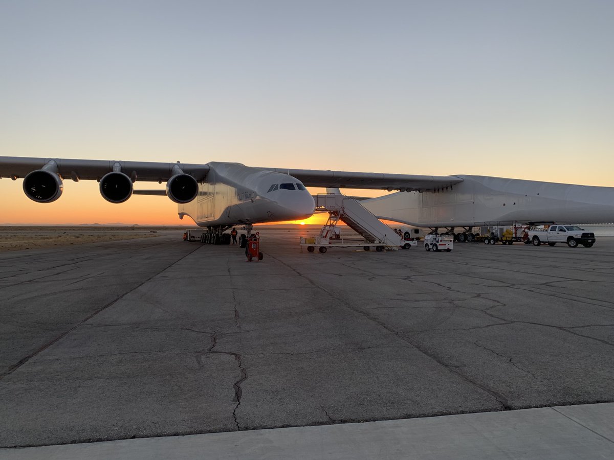 Stratolaunch tweet picture
