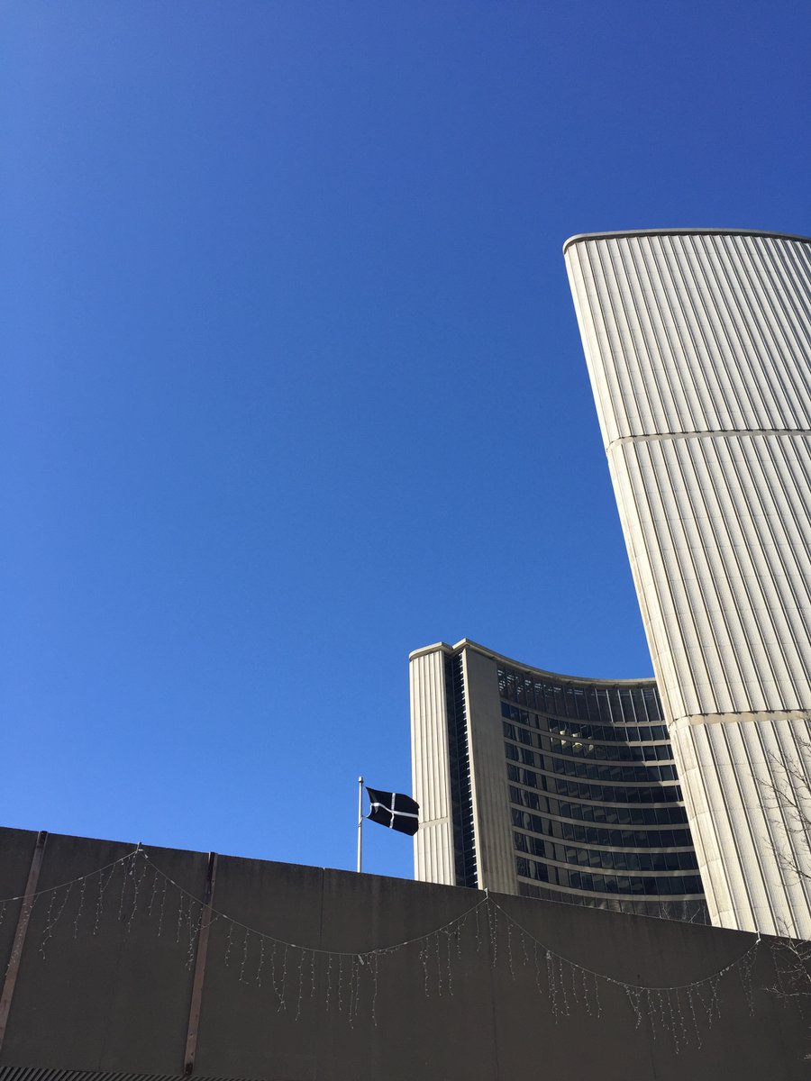 Happy #StPiransDay! Covid may have stopped the usual celebrations in Toronto, but City Hall is still flying the flag! #Kernow