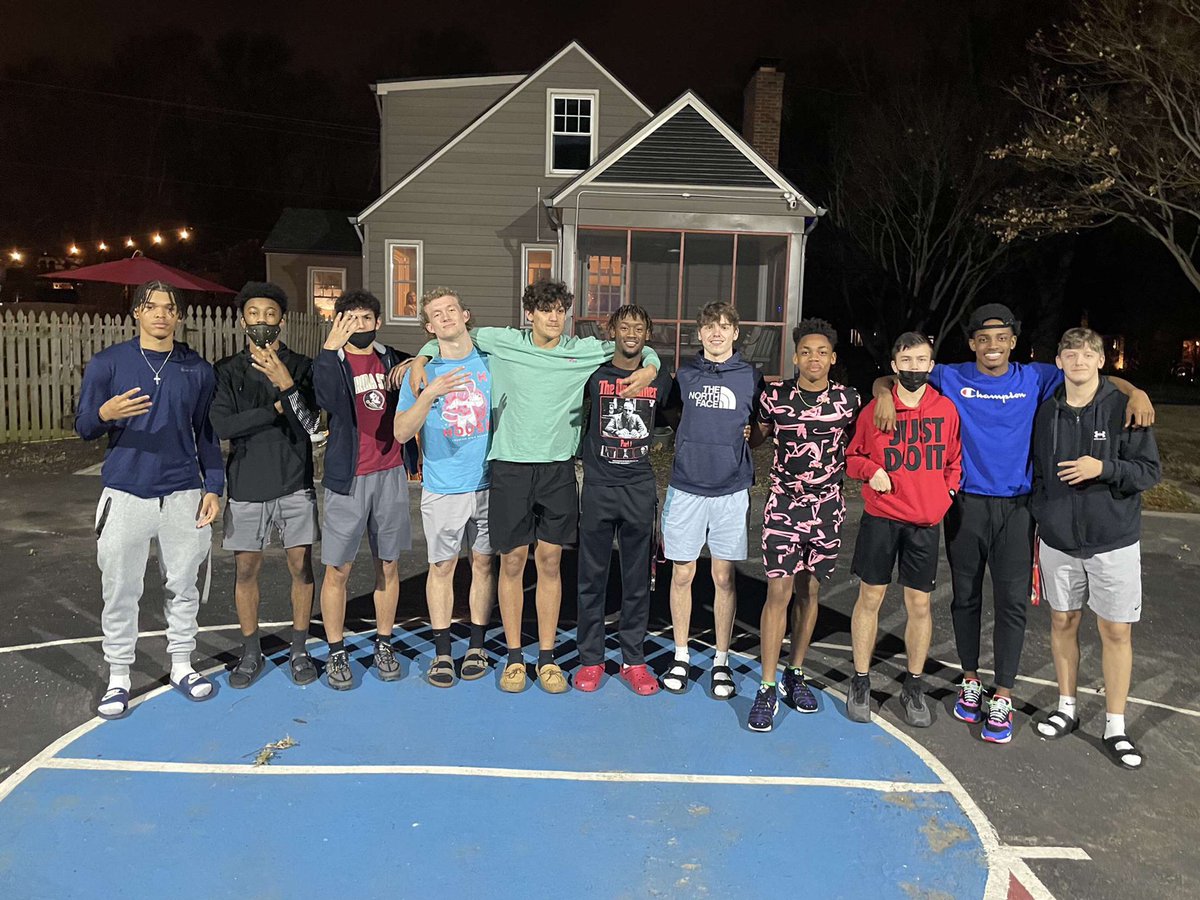 🏀GAMEDAY🏀
BOYS BASKETBALL PLAYS
 LIBERTY @ LIBERTY FOR THE DISTRICT CHAMPIONSHIP‼️
TIP-OFF @ 7⚡️
THEME IS JERSEYS🎽
Game will be streamed on mshsaa.tv
LETS BRING IT HOME😈