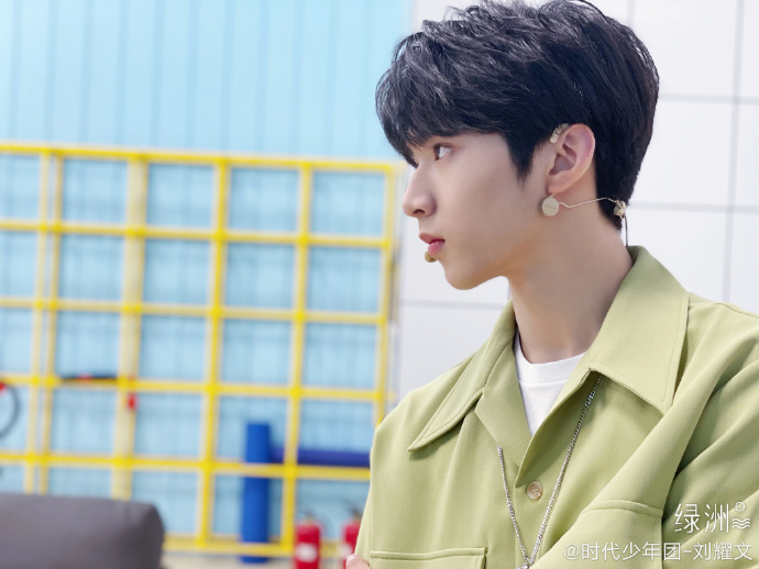 LIUYAOWENTH's tweet photo. [WB Post] 03.03.21
Liu Yaowen:
"🥑"

🔗: https://t.co/Wgo65hKXGS

#Liuyaowen #刘耀文 #TeensinTimes #时代少年团 #หลิวเย่าเหวิน https://t.co/jonMBrEWr1