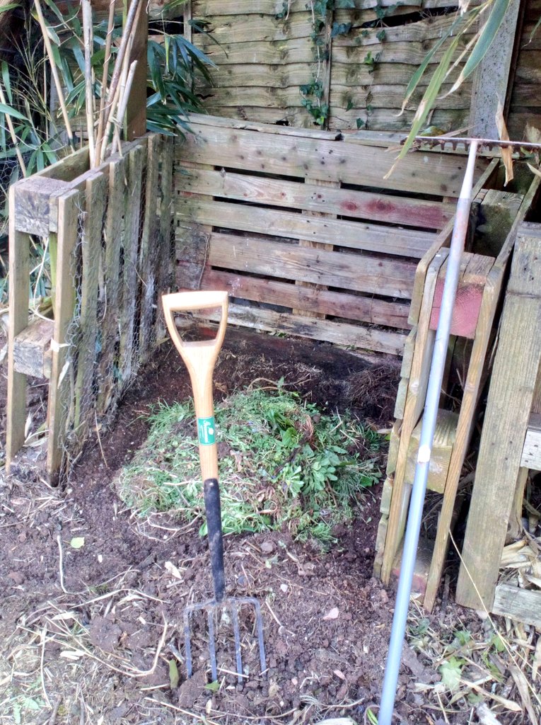 Enjoyed a good workout this morning, emptying one of my compost bays and spreading it on the borders.
Now to refill it, and the garden cycle begins again. 
#OutdoorGym #GreenGym