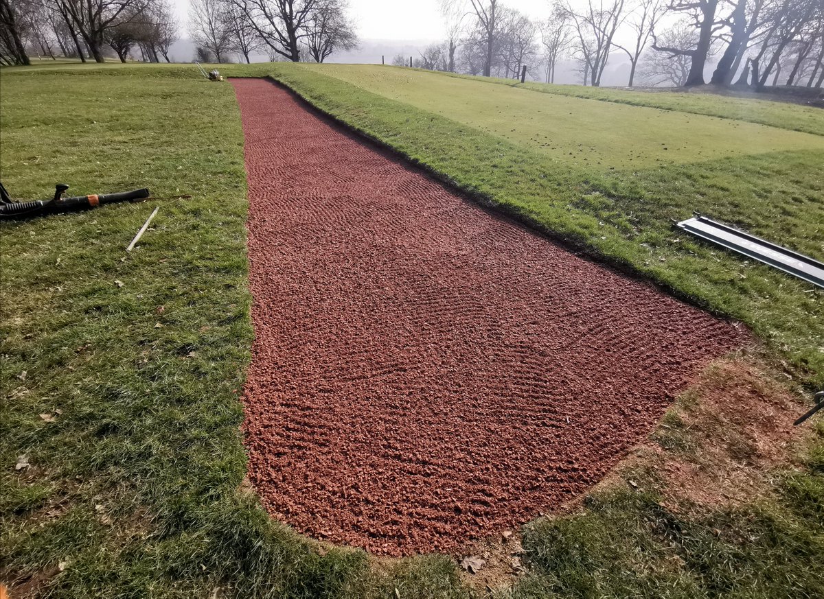 Goring & Streatley GC greenkeepers tweet media