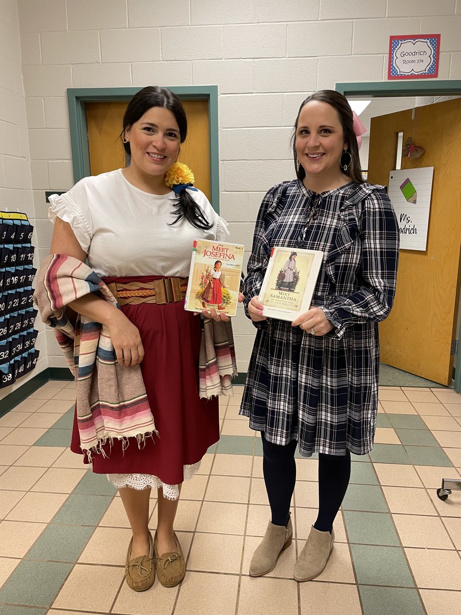 Elephant and Piggie along with Josephina and Samantha are roaming the halls of Buford Academy today!