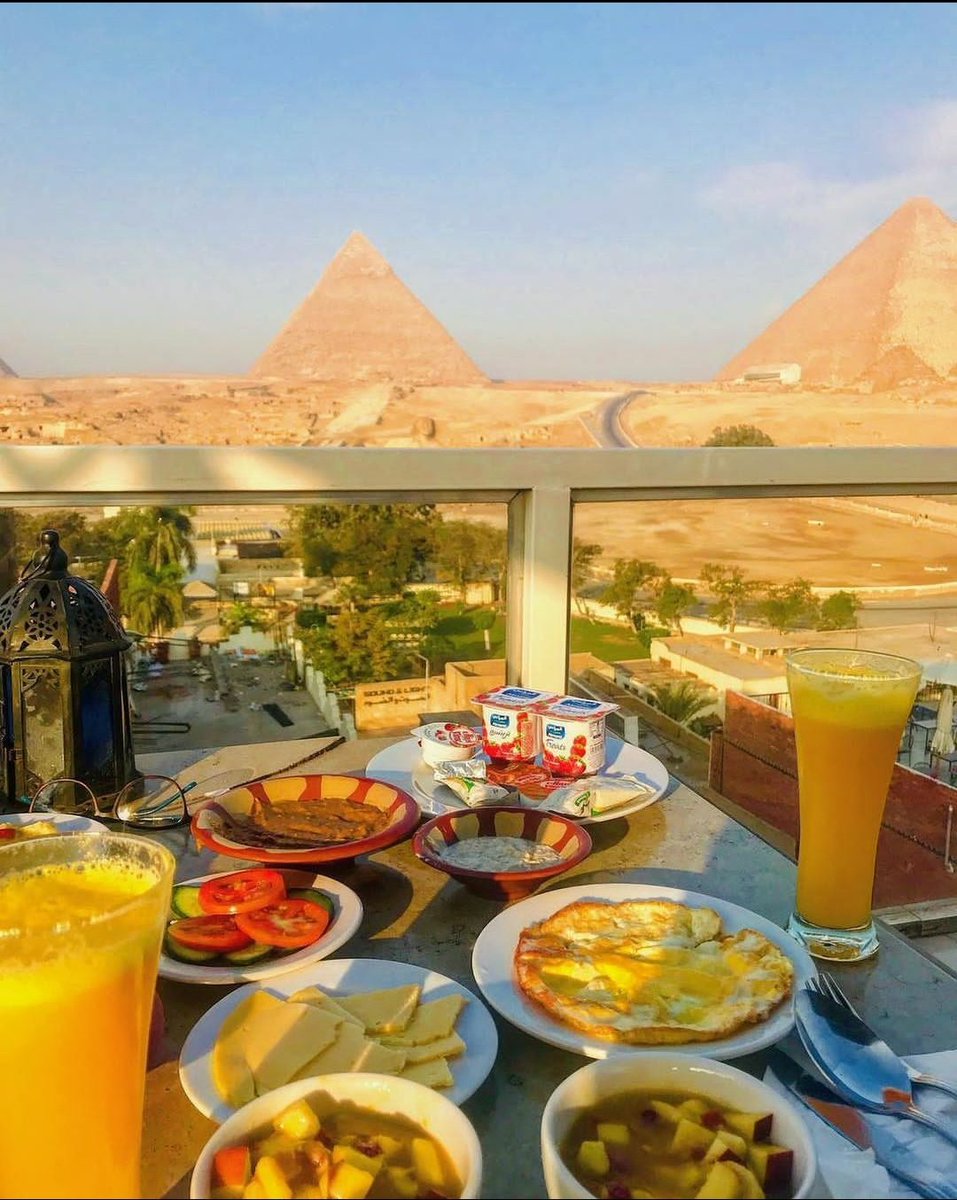 Mundo__Paisajes's tweet photo. Viajar y comer.♥️ ¿Qué más se puede pedir?😍 https://t.co/vmX8rVqrMv