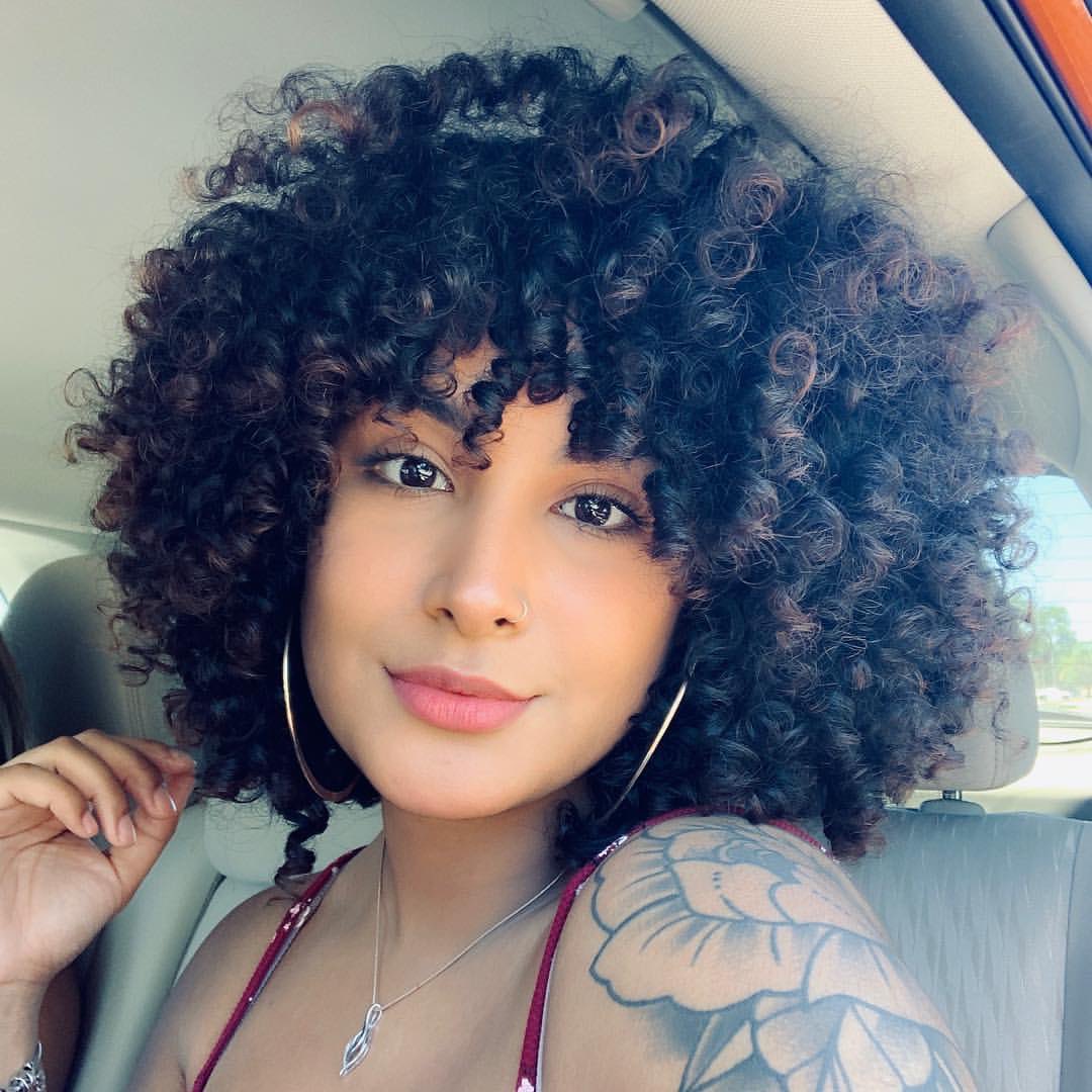 Friyay!❤️ with bouncy, soft curls.😌 everyday is a curly day.🎉

<a href="/btvxx/">あす</a>