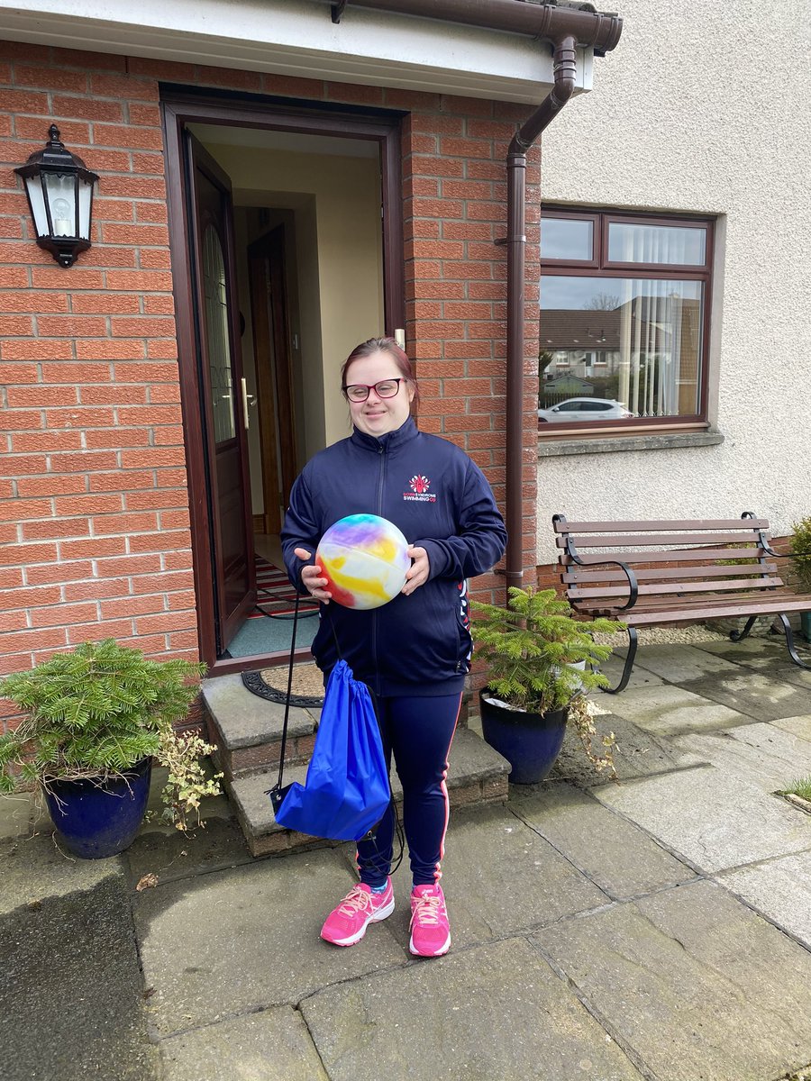 sports_ability's tweet photo. Lovely to have a socially distanced catch up with Laura Logan and Jack Dickson delivering their activity bags today @SDS_sport @ActiveSchoolsSA @ActiveSchoolsEA @NAActiveSchools @kayleigh_haggo #keepingactiveathome #comminity https://t.co/NPjuSkV1fD