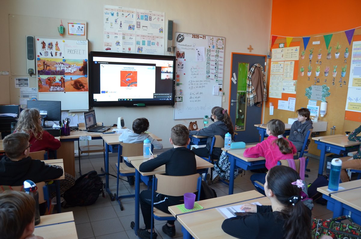 Another (virtual) opportunity to inspire young students from a Belgian primary school to pursue a career in bioscience! #publicoutreach #backtothebasics <a href="/ViBrANT_itn/">ViBrANT</a> <a href="/EU_H2020/">Horizon 2020</a> @MSCActions