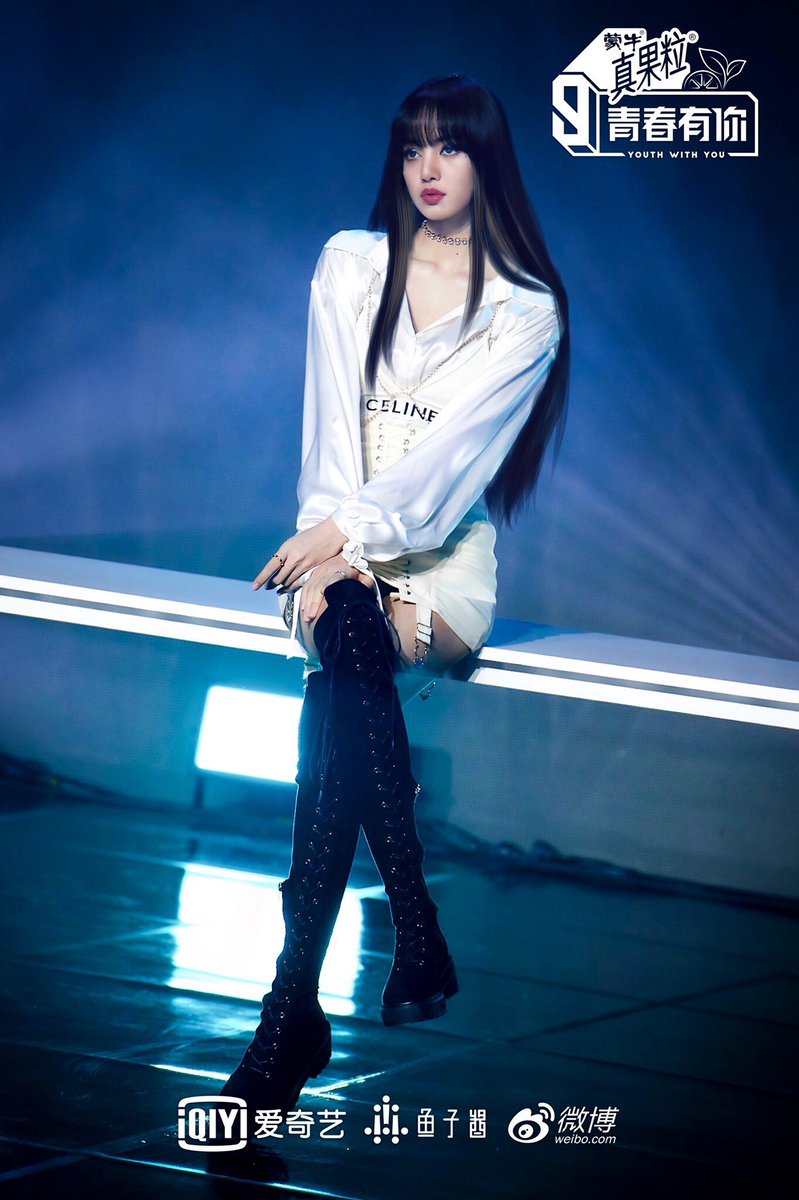 TAILILI4's tweet photo. If she is long hair so beautiful LISA LALISA MANOBAL 
ALL FOR LISA ONLY LISA  #LISA https://t.co/Za1jpVHehz