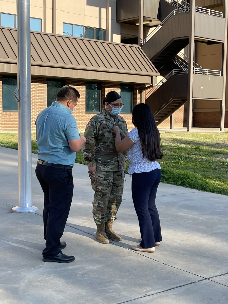AxeCompanyOSUT's tweet photo. Yesterday Axe Company inducted a new member into the Non-Commissioned officers ranks as we promoted SPC Hernandez, our Supply Clerk, to Sergeant! CONGRATULATIONS!  @RockForce7 @rockforce6 @198thOSUT @FortBenning https://t.co/5kV1M6A7GX