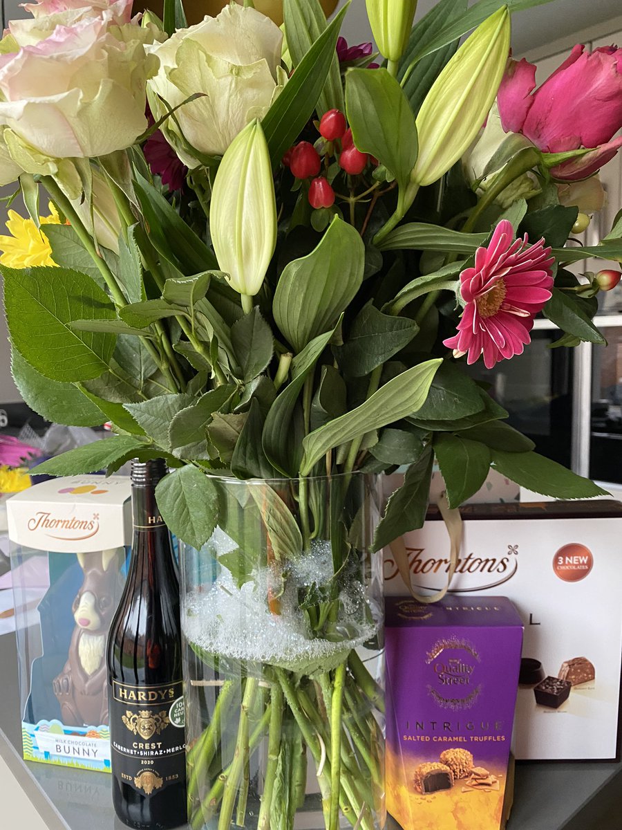costello_kc's tweet photo. Employee appreciation day @ABPHumber spoilt by some very lovely colleagues I call friends x https://t.co/sBfuY5cpX0