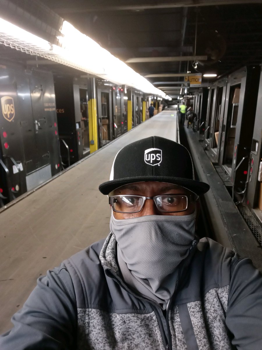 UPSCharlotte's tweet photo. Brown belt is under new leadership in Charlotte and JJ was thrilled to show off his success! #doorsdown #ncstandards https://t.co/TUhEWlu1Fs