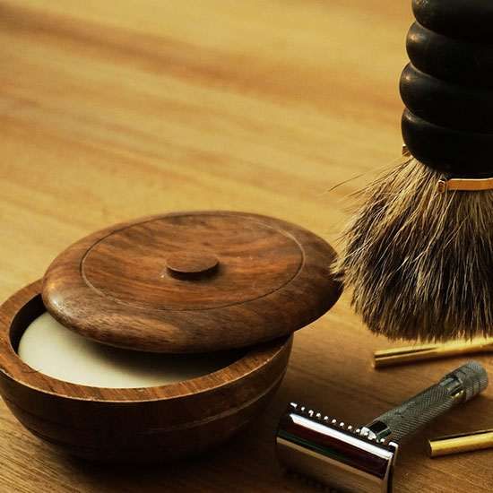 MotherEarthNews's tweet photo. Create your own home shaving butter using this recipe featuring baking soda. #shaving #shavebutter #shave #closeshave #bakingsoda #diy #homemade #MotherEarthNews https://t.co/1Iv1tSf8Pu https://t.co/BN64pruSAz