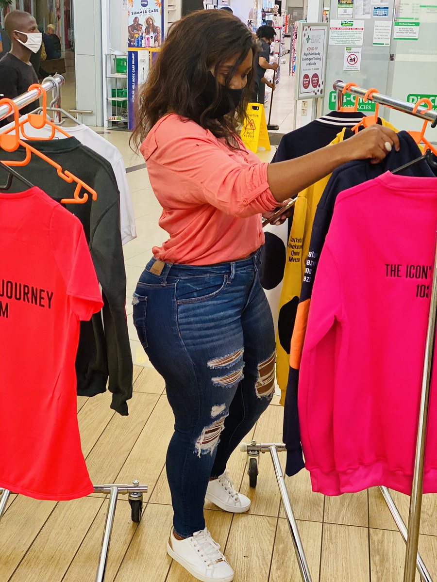 100kmIcons's tweet photo. As it happened in Maponya Mall, Soweto

@theiconsjourney 

#since1918
#forthosewhogothedistance https://t.co/rkJmV3KtDd