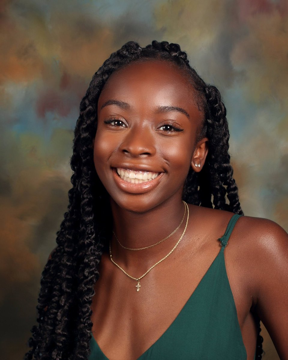 The first senior we are honoring is McKale Thompson (<a href="/mckale_thompson/">McKale</a>). McKale has been an absolute gym rat since coming to OPRF. She has added a new level to her game each year. One of the best defenders in the conference, McKale also has carried an unweighted GPA of 3.6.