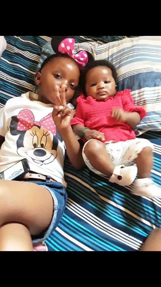 #LockdownHouseParty  with my girls Botshelo &amp; Botlhale. 
Tobetsa dilo wena DJ