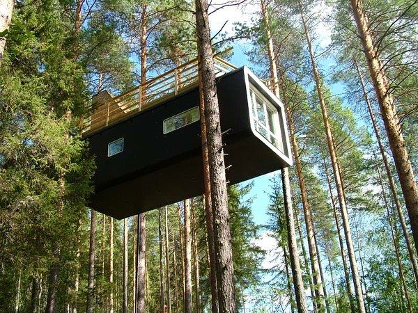probablythemag's tweet photo. Hafta sonu burada olmak isteyenler ses versin! 👐🏻 🌿 İsveç'te 7 farklı ağaçevde kalma imkanı sunan TreeHotel ziyaretçilerine en özel doğa deneyimini sunmak için tasarlanmış.👌🏻
#probablythemag #probably https://t.co/9hnwieraYz