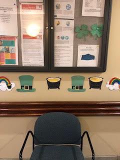 interact06109's tweet photo. WHS interact made St. Patrick’s Day decorations for Executive Square this week. Looks great, thank you to everyone who participated! #whs06109 https://t.co/pMo39nU93Q