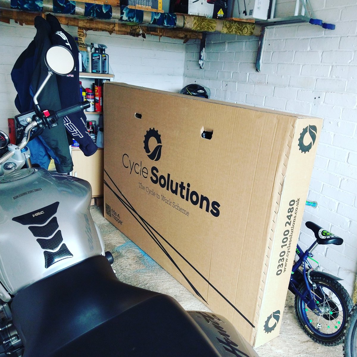 New bike day for me 😊🚴‍♂️ #cycletoworkscheme #cyclesolutions #excited