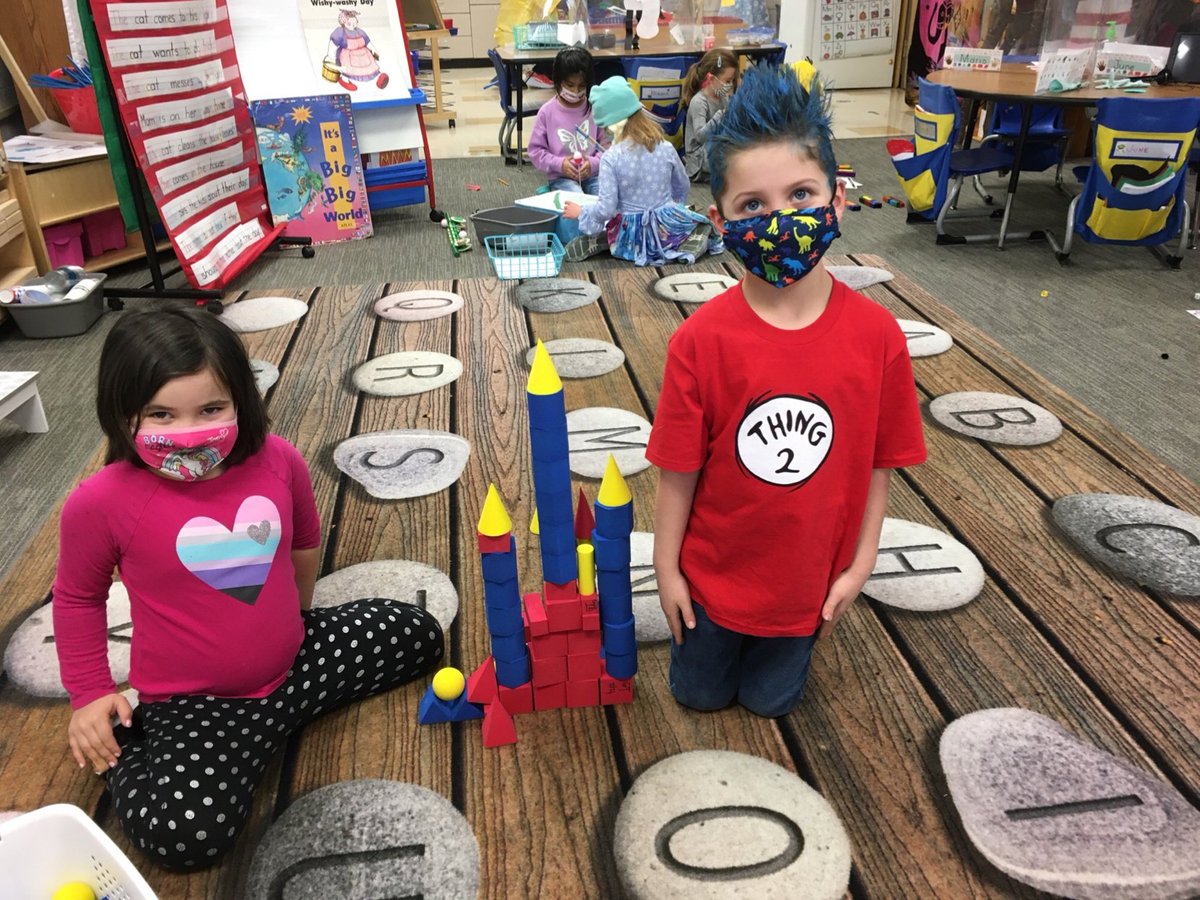 Mrs.Sutter-Hook Kindergarten Class tweet media