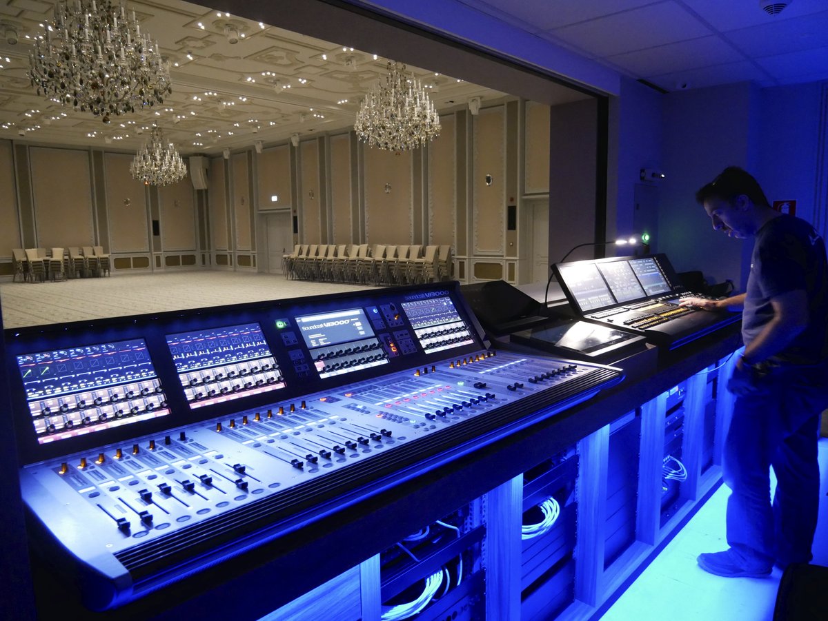 As part of a resort-wide HARMAN Professional networked audio solution at the luxurious Parklane Hotel, integrator ALA Equipment Company installed a #Soundcraft Vi3000 digital console and two Signature 12 analog mixers. Learn more: bddy.me/30iqsKI #SoundcraftEMEA