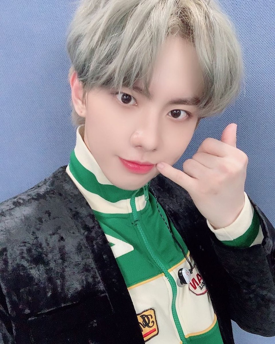 I'M CRYING-------- HIS HAIR COLOR IS SO GOOD``day 64 of 365``       ``with  #윈  #WIN ``