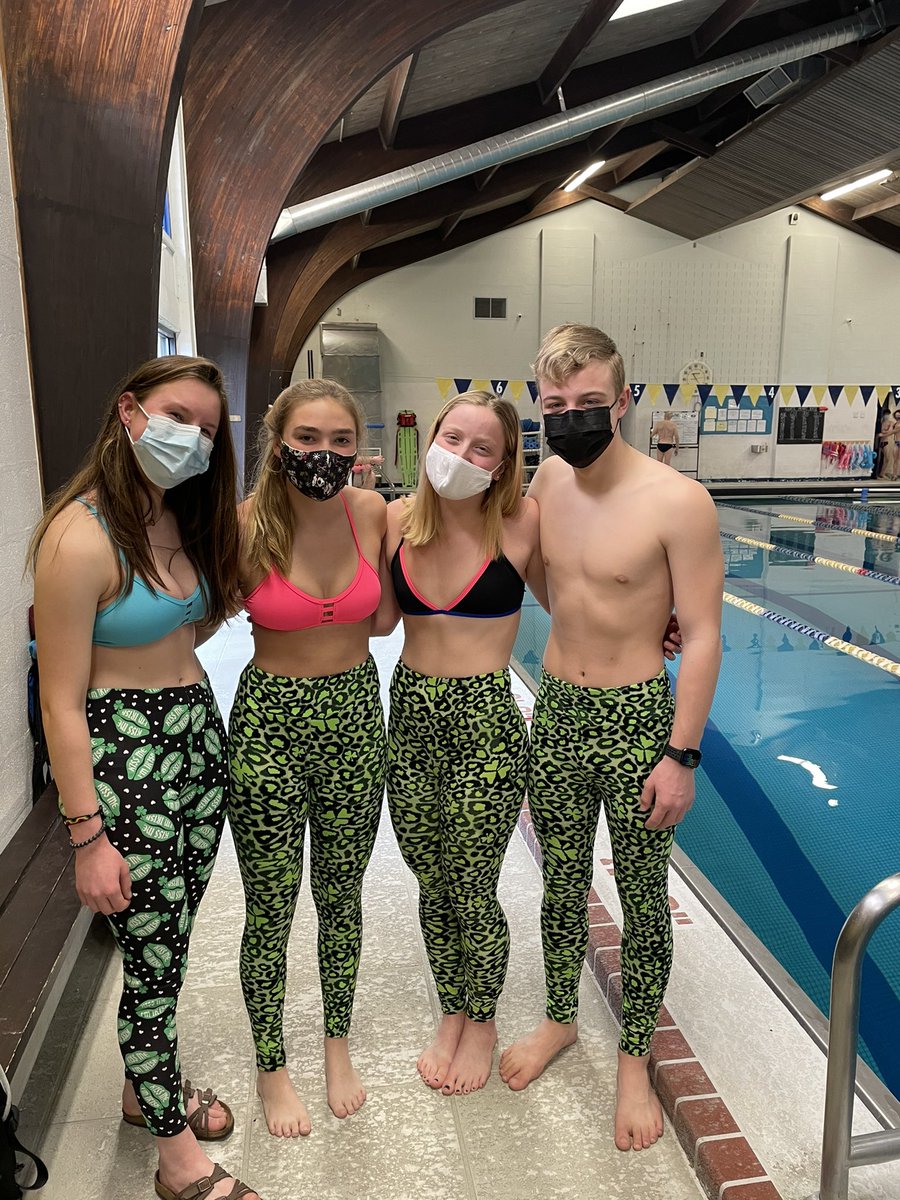 Pre-districts swim shenanigans. Good luck to everyone tomorrow!!#swimfast✨🏊‍♀️💪🥇